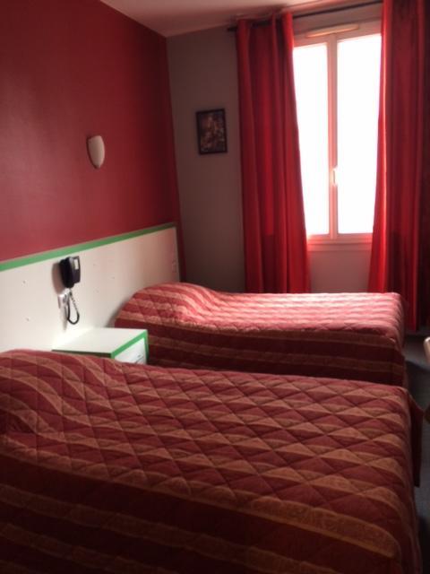 Hotel Les Arcades Rouen Ngoại thất bức ảnh